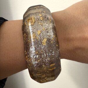 Elegant Bold Clear Lucite Wide Bangle Bracelet Gold Flake Confetti Encased